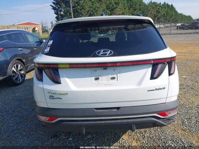 HYUNDAI TUCSON HYBRID