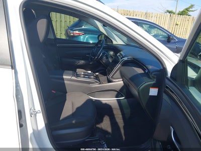 HYUNDAI TUCSON HYBRID