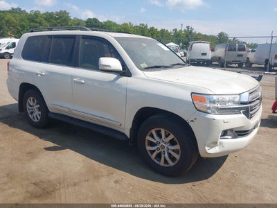 2019 Toyota Land Cruiser