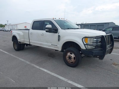 2017 FORD F-350 LARIAT