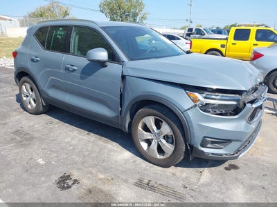 YV4162UK0N2763008 VOLVO XC40 Photo 1