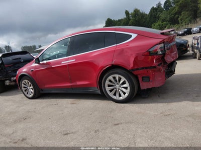 TESLA MODEL X