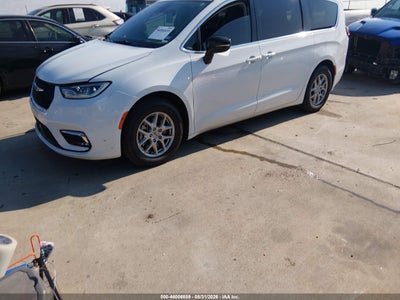 CHRYSLER PACIFICA