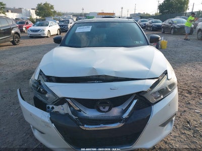 NISSAN MAXIMA