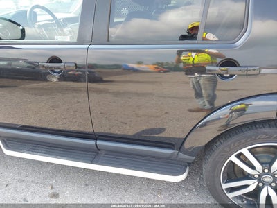 LAND ROVER LR4