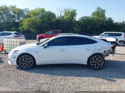 HYUNDAI SONATA
