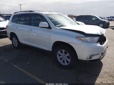 2013 TOYOTA HIGHLANDER SE V6