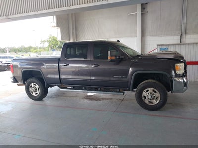 GMC SIERRA 2500HD