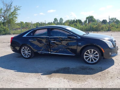 CADILLAC XTS
