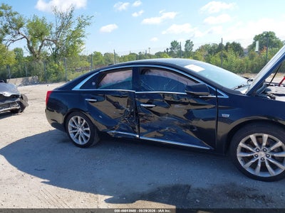 CADILLAC XTS