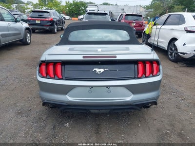 FORD MUSTANG