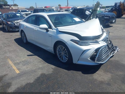 TOYOTA AVALON