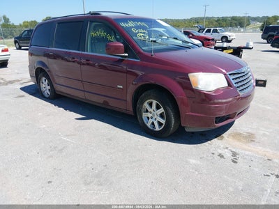 2008 Chrysler Town & Country