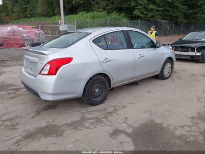NISSAN VERSA