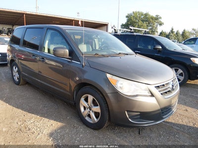 2010 Volkswagen Routan