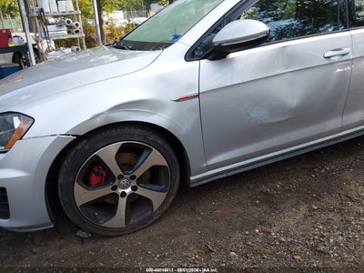 VOLKSWAGEN GOLF GTI