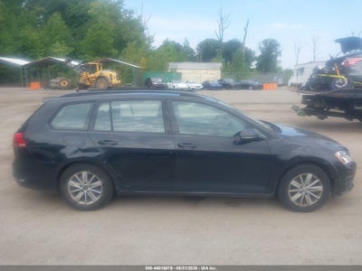 VOLKSWAGEN GOLF SPORTWAGEN