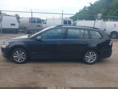 VOLKSWAGEN GOLF SPORTWAGEN