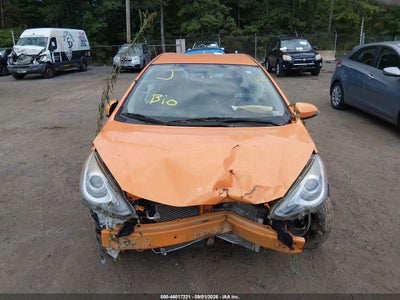 TOYOTA PRIUS C