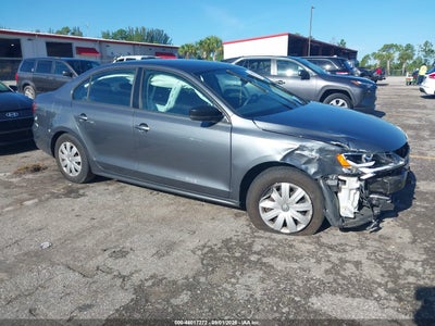 VOLKSWAGEN JETTA
