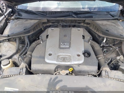 INFINITI Q70L