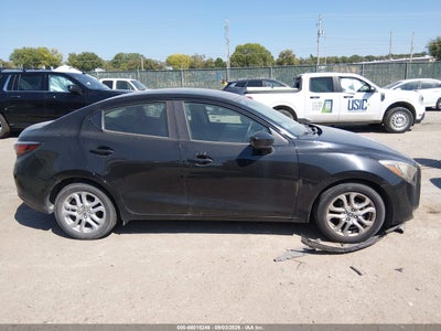 TOYOTA YARIS IA