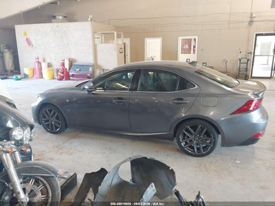 LEXUS IS 250