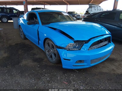 2013 Ford Mustang V6