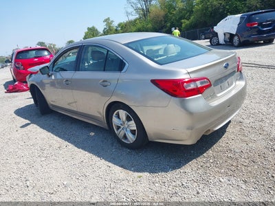 SUBARU LEGACY