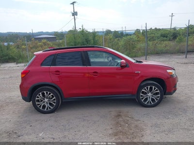 MITSUBISHI OUTLANDER SPORT