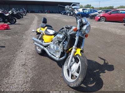 1995 HONDA VF750 C