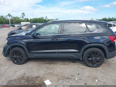 VOLKSWAGEN TAOS