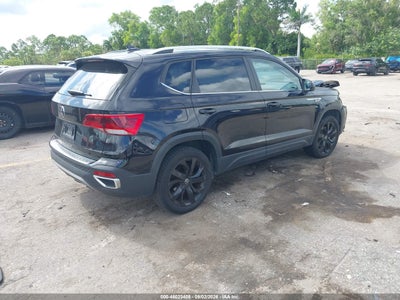 VOLKSWAGEN TAOS