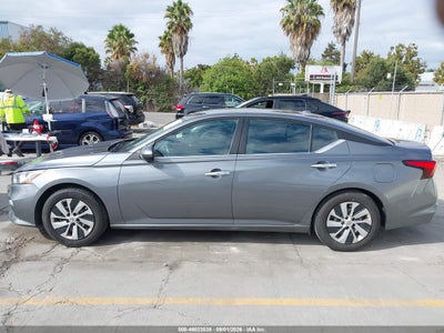 NISSAN ALTIMA
