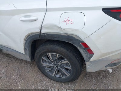 HYUNDAI TUCSON HYBRID