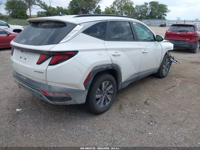 HYUNDAI TUCSON HYBRID
