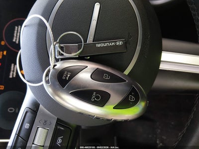HYUNDAI TUCSON HYBRID