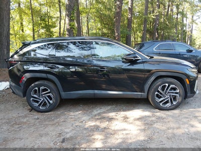 HYUNDAI TUCSON HYBRID