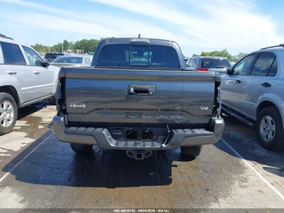 TOYOTA TACOMA