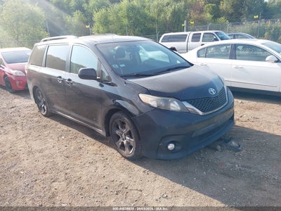 2012 Toyota Sienna