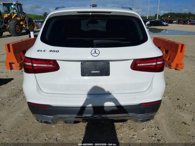 MERCEDES-BENZ GLC 300