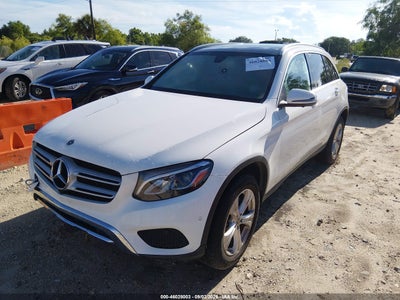MERCEDES-BENZ GLC 300