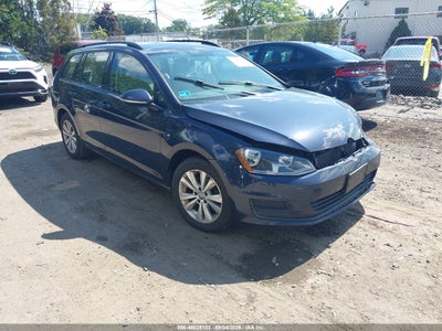 2017 Volkswagen Golf Sportwagen TSI S