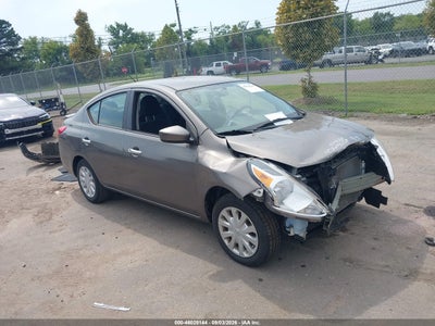NISSAN VERSA