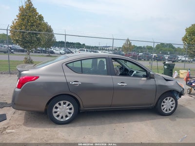 NISSAN VERSA