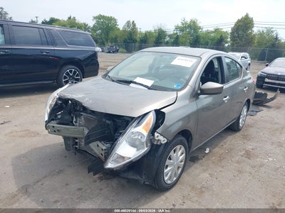 NISSAN VERSA