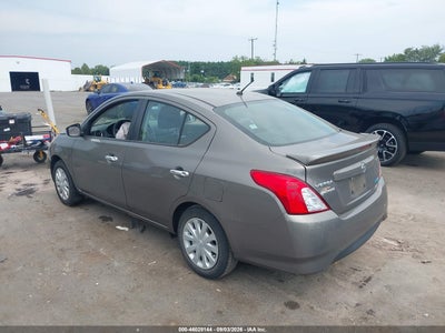 NISSAN VERSA