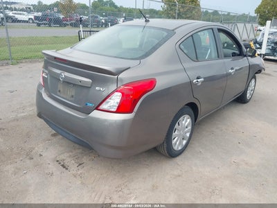 NISSAN VERSA