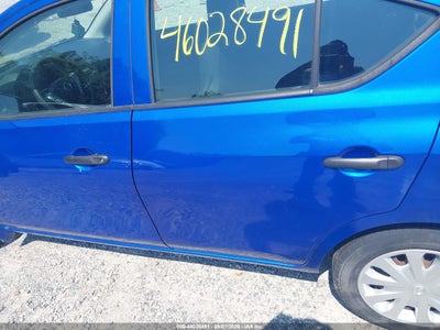 NISSAN VERSA