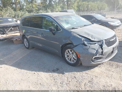 2025 Chrysler Pacifica